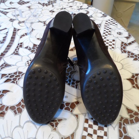 Tod's Brown Suede/Patent Leather Ankle Boot 37 - Picture 13 of 16